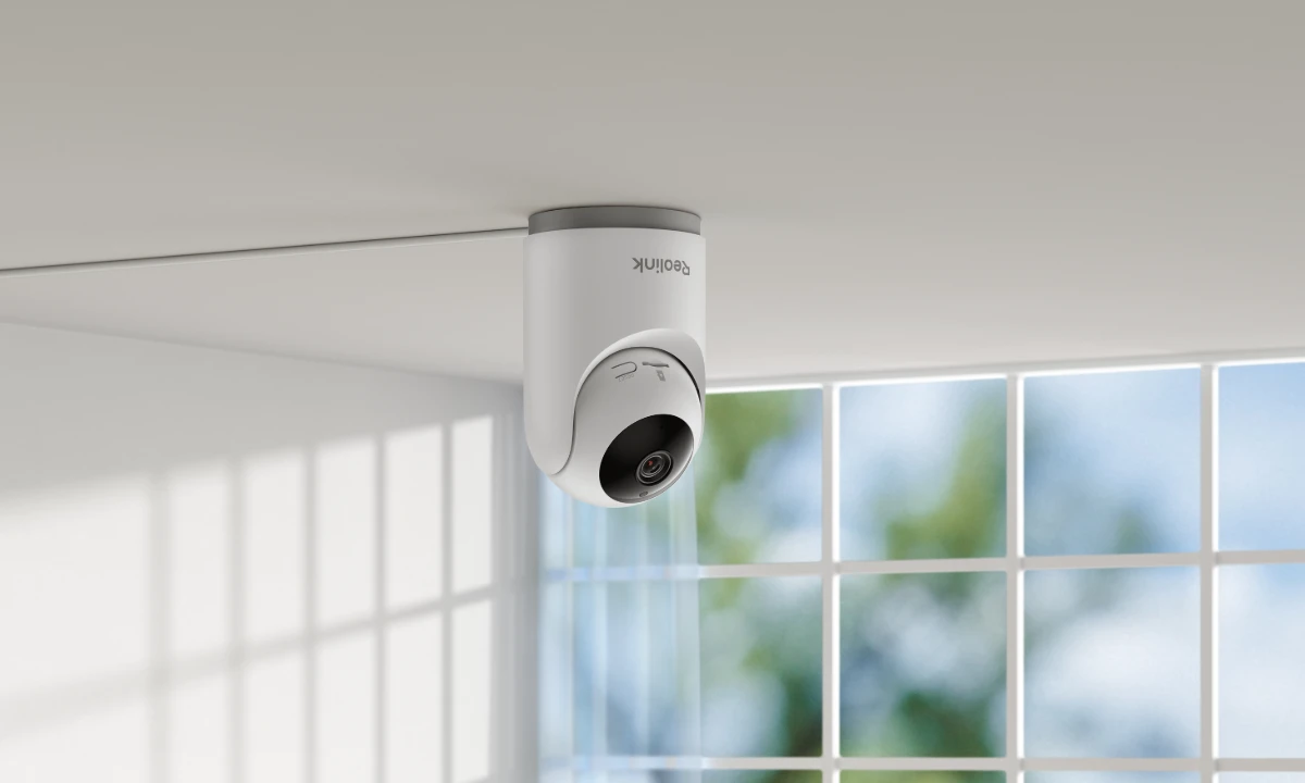 Reolink E331 schwenkbare WLAN-Innenkamera an der Decke